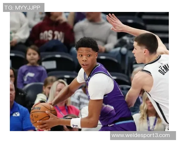 杰明半场火力全开五投四中三分球四记创个人新高助力球队争胜 杰明半场火力全开五投四中三分球四记创个人新高助力球队争胜