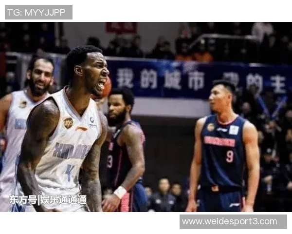 奥特调侃狄龙得分表现出色却未能抢下篮板引发热议