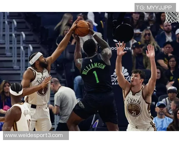 勇士高效投篮展现团队配合小佩顿强调流畅传球的重要性